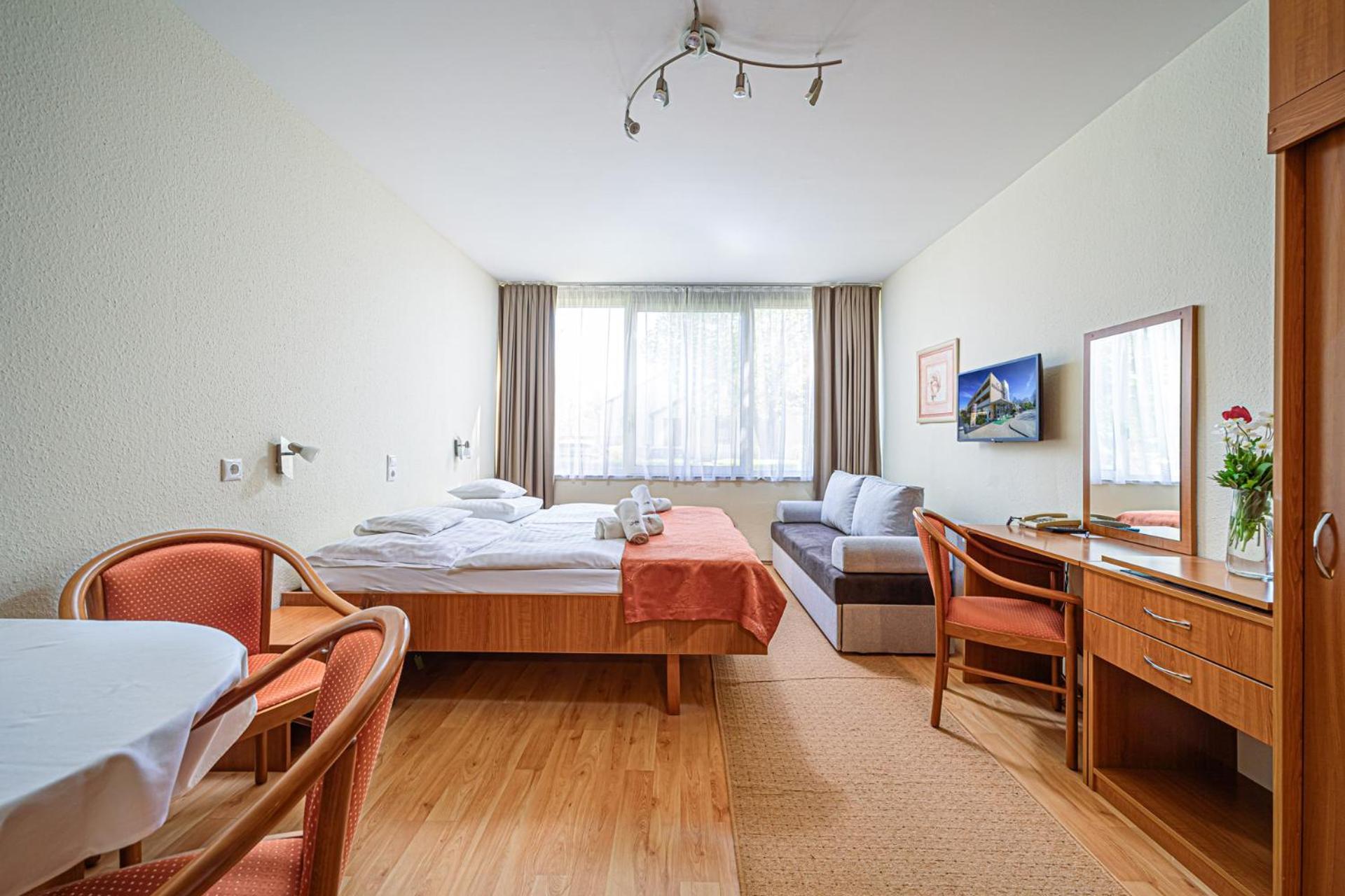 Apartman Hotel Bük Buitenkant foto