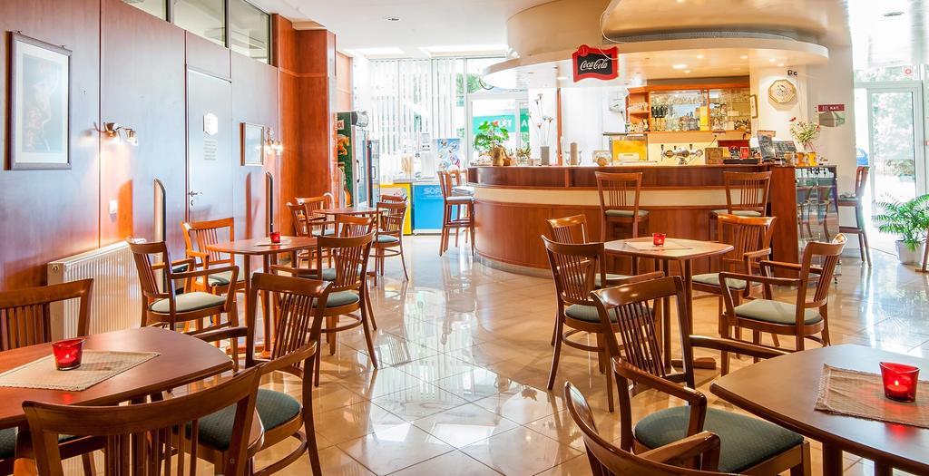 Apartman Hotel Bük Buitenkant foto