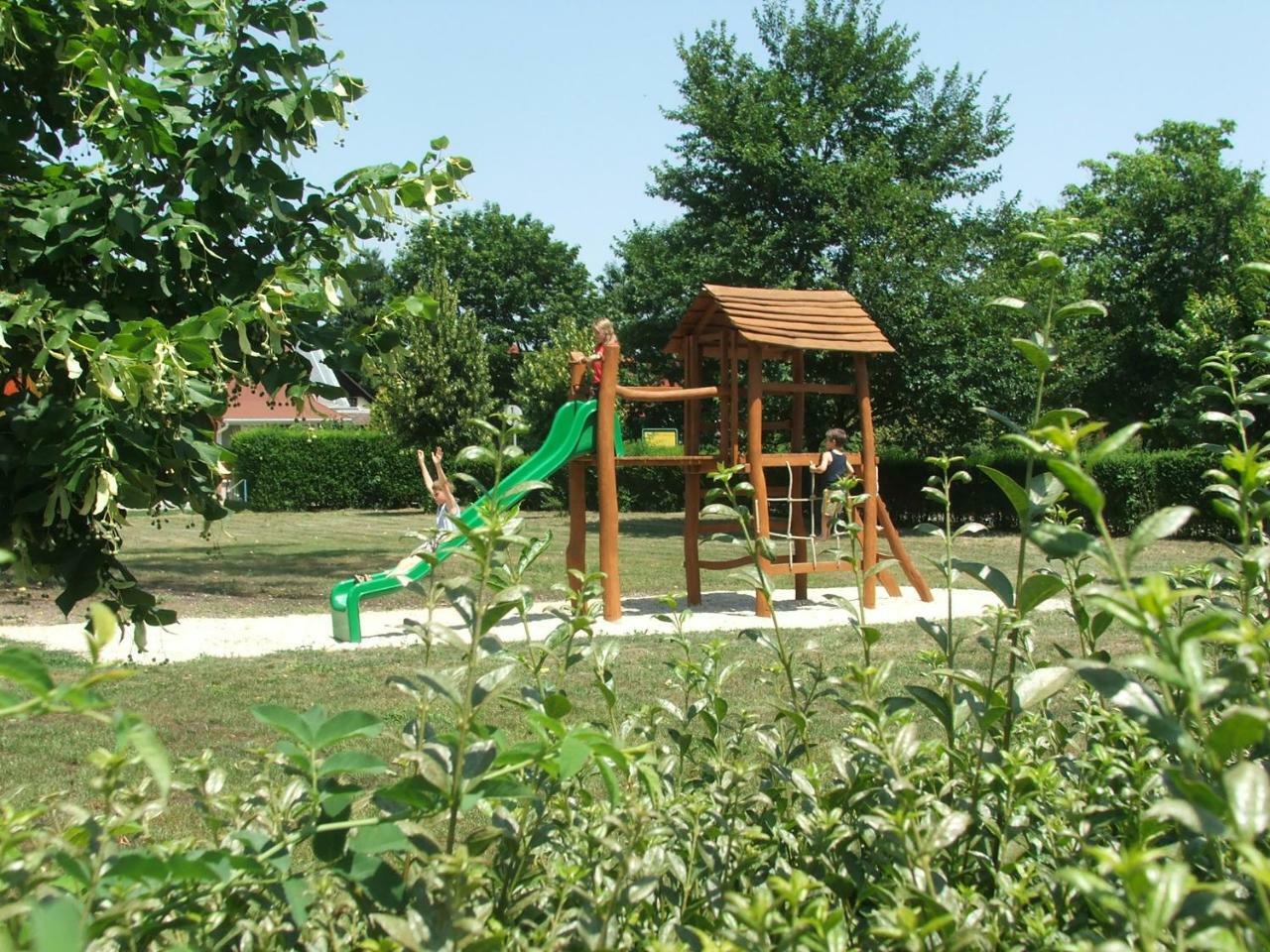 Apartman Hotel Bük Buitenkant foto