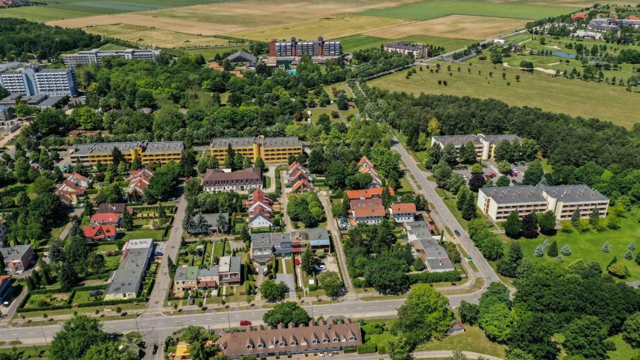 Apartman Hotel Bük Buitenkant foto
